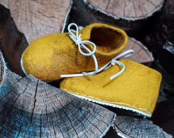 Felted wool slippers for kids, wool baby slippers, handmade slippers,