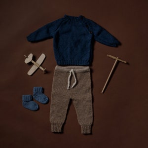 Vintage kids clothes, gender neutral two piece baby set, alpaca knitwear, alpaca wool sweater, baby wool leggings