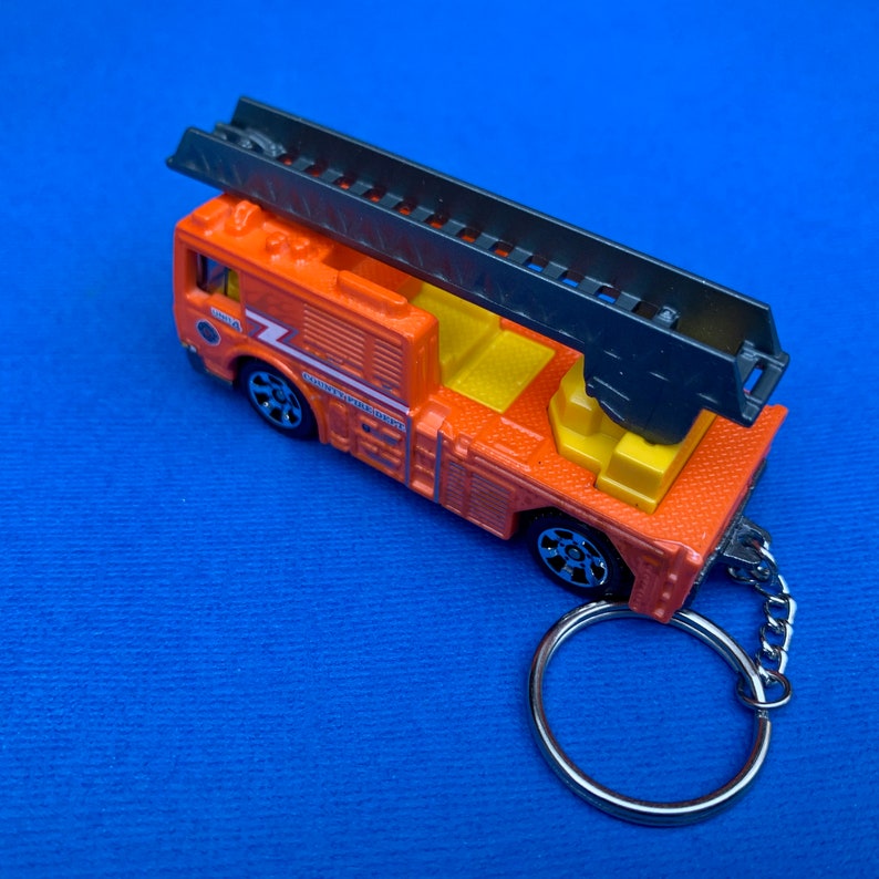 Fire Truck Flame Tamer Hot Wheels Keychain Keyring