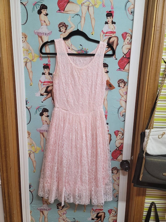 S/XS vintage pink lace dress 34-24 - image 1
