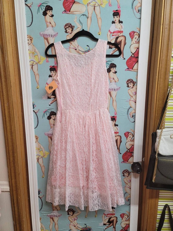 S/XS vintage pink lace dress 34-24 - image 2