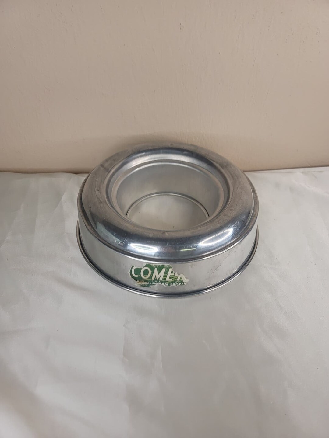 8.5 Comet Aluminum Round Baking Pan Etsy