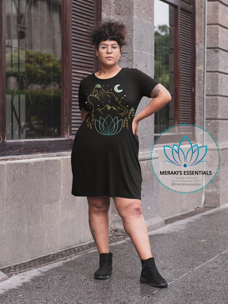 MeraKi/'s Essentials Celestial Wolf Black Shirt Dress Pajama Top