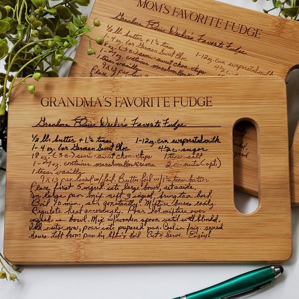 Handwritten Recipe Cutting Board, Grandmas recipe, Moms recipe, Personalized Handwritten Recipe **FREE SHIPPING with handle