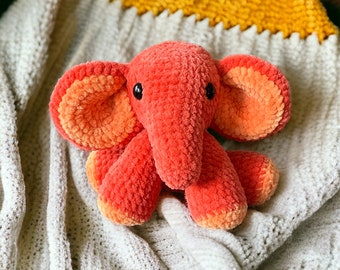 Red Sitting Elephant Crochet Amigurumi