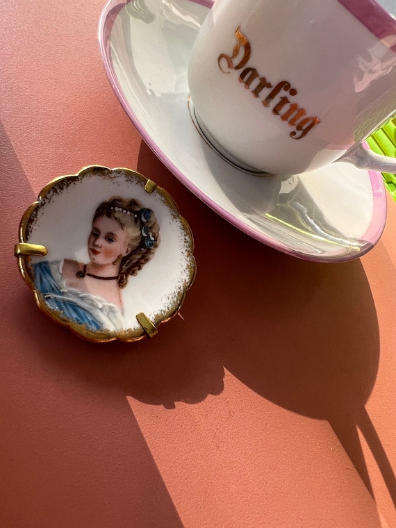 Vintage Porcelain Portrait Brooch | Limoges France