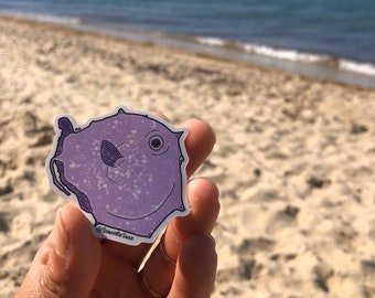 Sticker larves de mola mola
