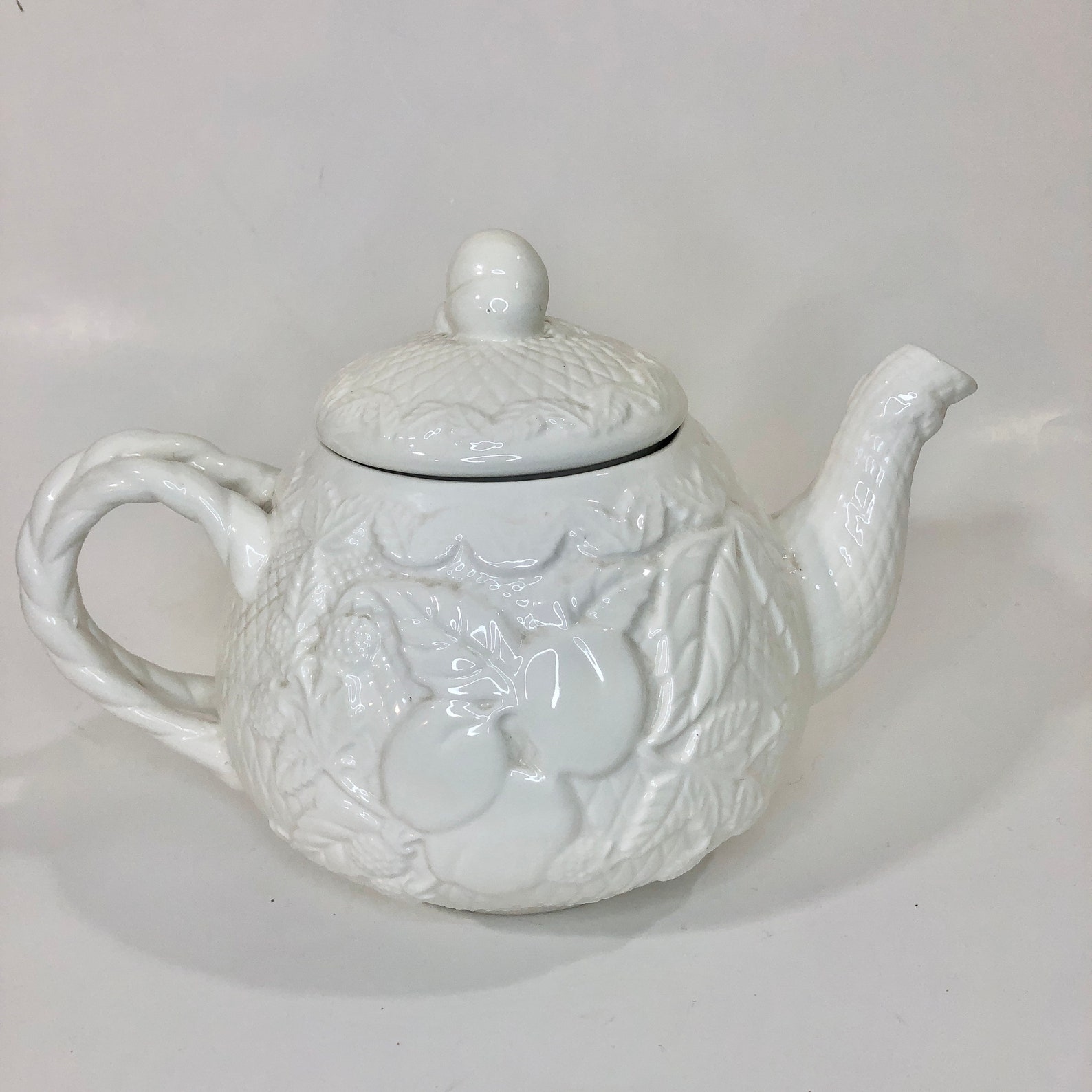 Vintage Raised Relief Ceramic Teapot / Large White Teapot With Etsy UK