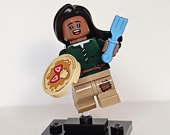 Gliding Healer Thief Minifigure with Shard Fork & Pancakes