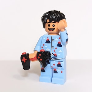 PJ Gamer Minifigure with Gaming Controller