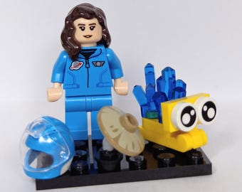 Fierce Space Pilot w/ Teleporting Slug, Mushroom & Helmet