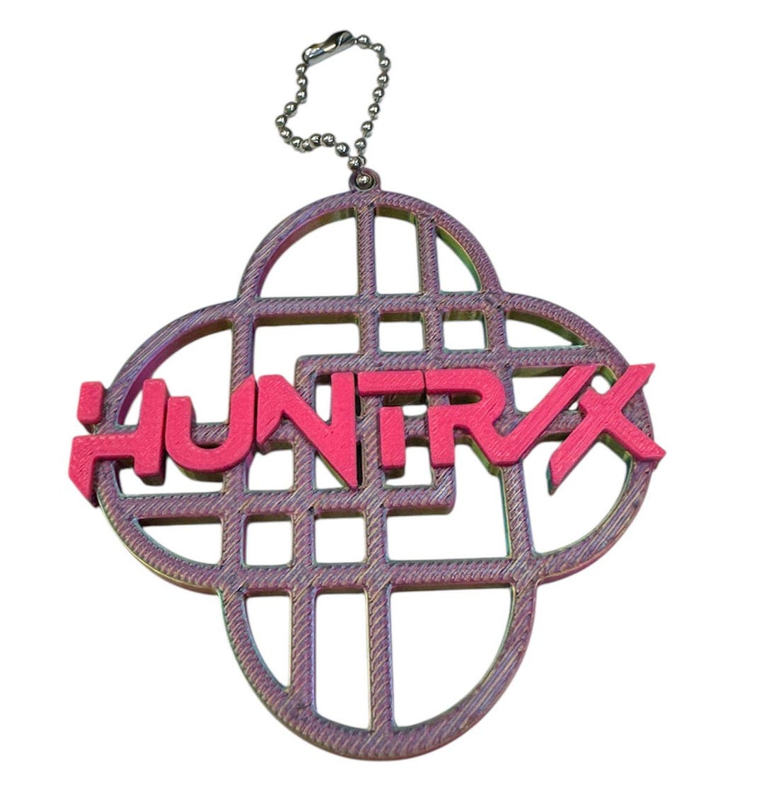 Kpop HUNTRIX Keychain – Purple Crest - Multicolour Huntrix – Double ...