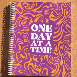 Purple Daily Diabetes Journal (LARGE), Blood Sugar Logbook, T1D, Diabetes, Food Log, Meal Tracker, Blood Sugar Log, Mood Journal