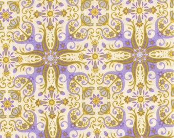 By 1//2 Yard ~ RJR Fabric Sultan/'s Garden by Mary McGuire ~ Cornflowers in Golden