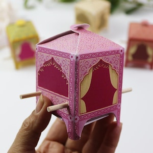 Cajas de regalo con forma de doli, cajas de regalo de mehndi para bodas indias y pakistaníes, palkis para despedidas de soltera asiáticas, caja doli Bambaiya, bricolaje sin ensamblar imagen 8