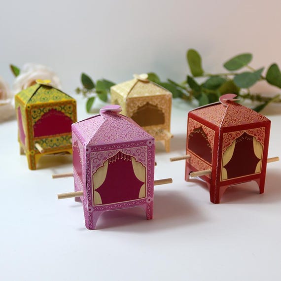 Doli Shaped Favor Boxes, Indian Pakistani Wedding Mehndi Gift Boxes Flat Pack, Asian Bridal Shower Palki, Bambaiya Doli Box, DIY Unassembled