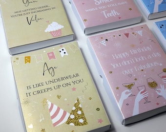 Caja de regalo para invitación de cumpleaños A5 perlada, personalizada con nombre (paquete plano)