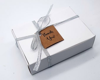 Cajas de cartulina blanca para regalos, fiestas, bodas y joyas (autoensamblables)