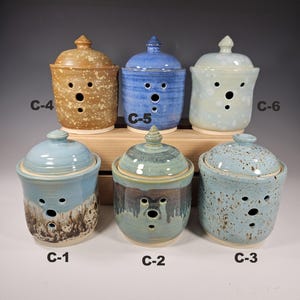 Garlic Keepers-Garlic jars-Garlic Crock-Ceramic Garlic Jar- Garlic Clove keeper-