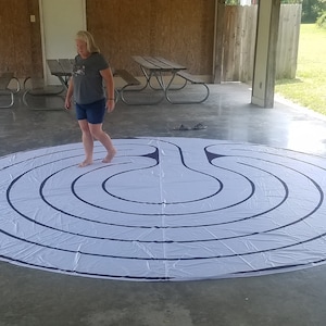 Laberinto portátil GRANDE personalizado para meditación en casa, TAMAÑO GRANDE, tela de piso de estilo clásico para caminar con 5 circuitos