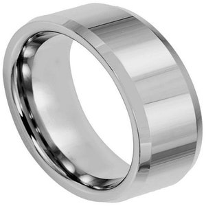 Mens Wedding Band Silver Tungsten Ring 8mm Engagement Band Anniversary Ring Shiny Wedding Band Domed Classic Tungsten Carbide Male Unisex