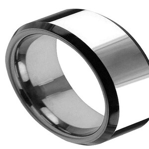 Mens Tungsten Ring Polished Wedding Band 8mm Engagement Shiny Silver Ring Anniversary Promise Lifestyle Ring Durable Scratch Resistant Ring