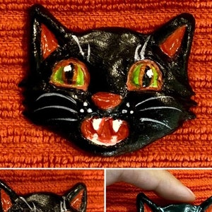Halloween Black Scaredy Cat Pin