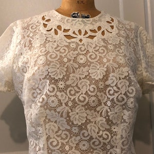 1950s Lace Blouse, Cutout Neckline Design