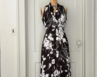 VTG Neckholder Kleid Schwarz/Weiß Blumenbouquet Druck