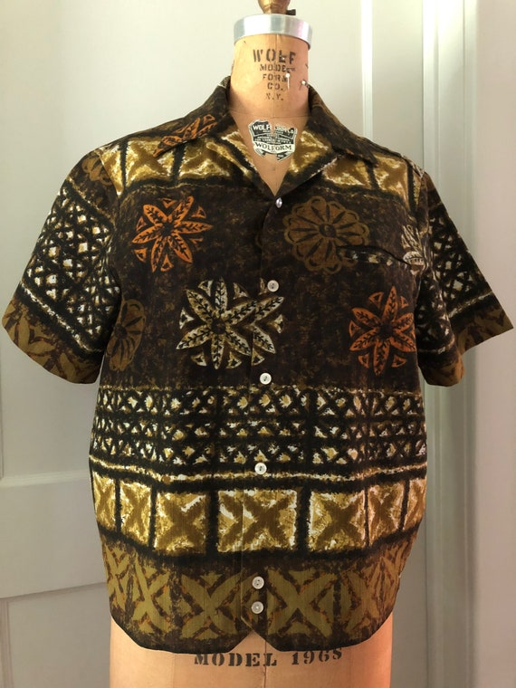 Vintage 1960s Hapa Jac Men’s Hawaiian Shirt