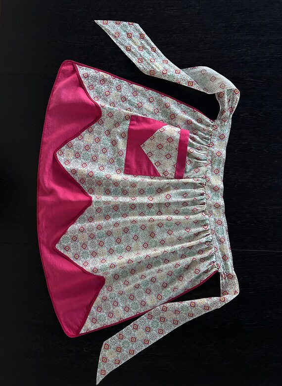 Christmas Apron - Snowflake Pattern - Vintage 195… - image 2