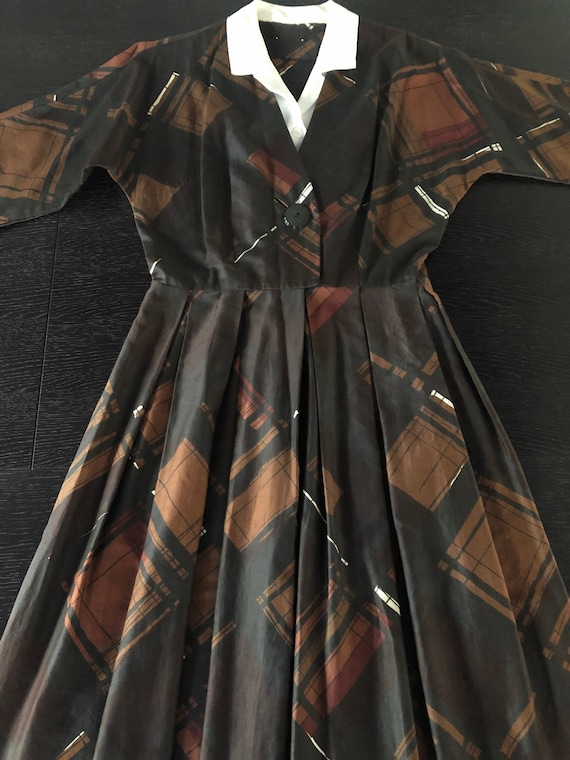 1950s Plaid Dress with White Collar Insert & Box … - image 5