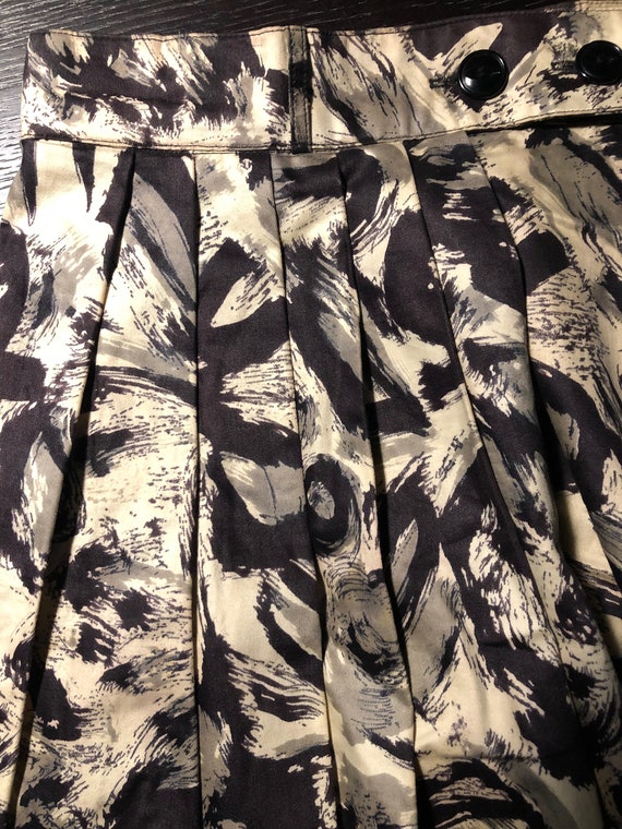 50s Skirt, Fun Abstract Print - image 8