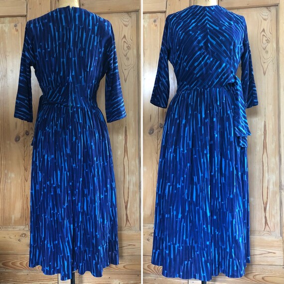 Blues Knit 1950s Dress w/ Tie Waist by J. Harlan … - image 1