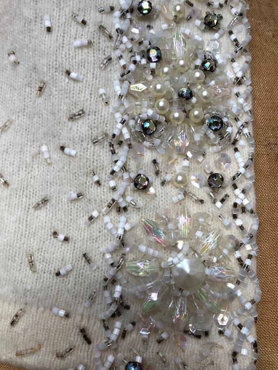 Fab Vintage 1950s Hand Beaded, Sequins and Pearls… - image 6