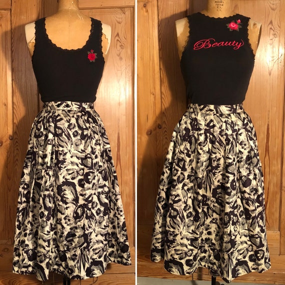 50s Skirt, Fun Abstract Print - image 2
