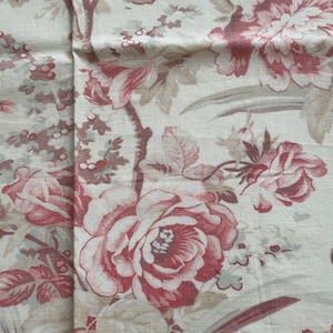 VTG French Faded Floral Fabric