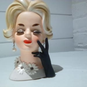 Vintage Napcoware C6428 Lady Head Vase with Black Glove