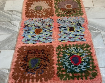 Vintage Multicolored square pattern latch  hook area rug