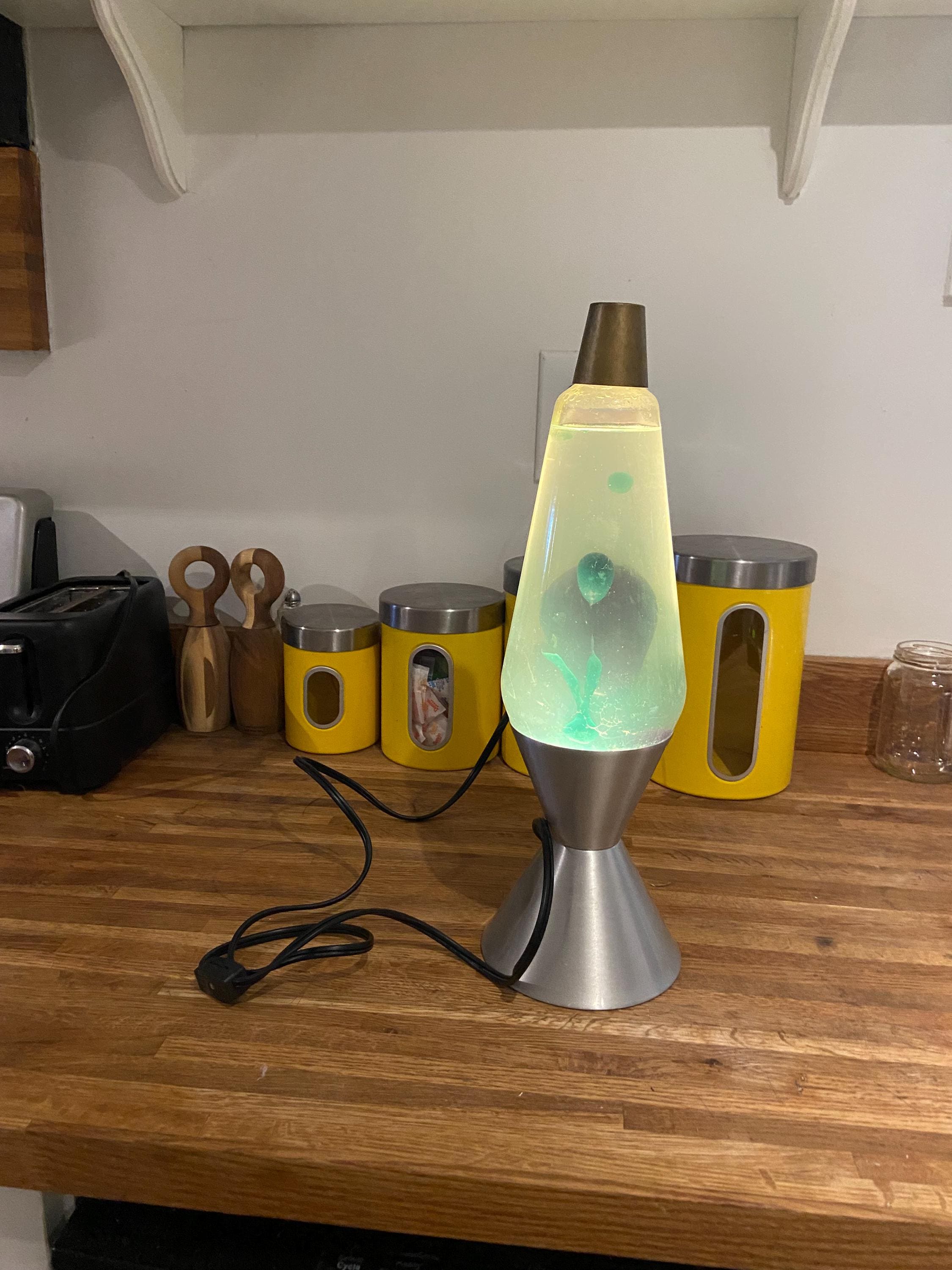 ◽️LAVA lite◽️アンティーク家電　アメリカ雑貨　イエローリキッド ◽️LAVA lite◽️アンティーク家電アメリカ雑貨イエローリキッド