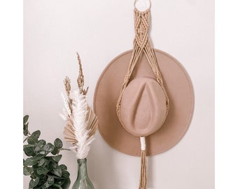 Tan Boho Macrame Hat Hanger | Stylish Hat Holder | Wide Brim Hat Organizer Holder | Single Hat Hanger Display | Macrame Stylish Hat Storage