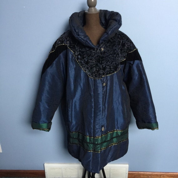 Vintage Komitor 80s Velvet-Detail Puffer Coat