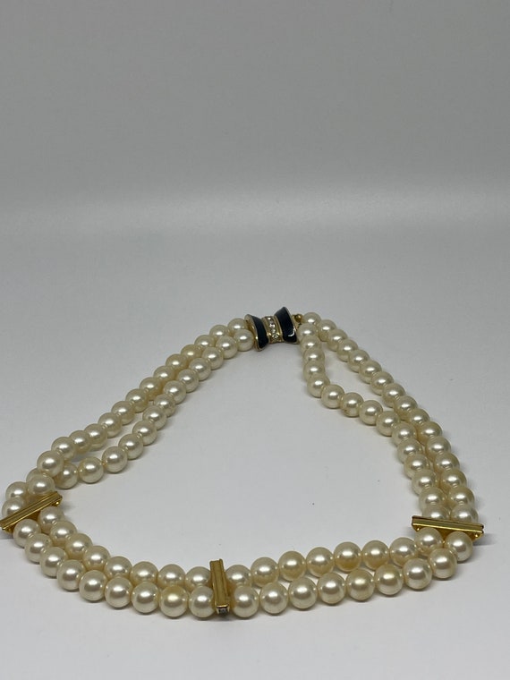 Vintage faux pearl choker - image 2