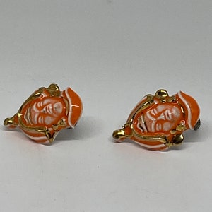 Vintage screw back earrings