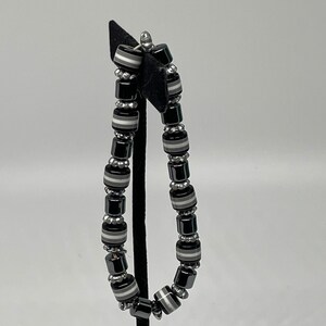 Vintage black beaded bracelet