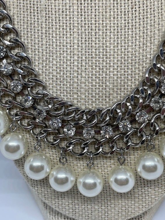 Premier jewelry shop pearl necklace