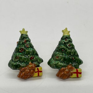Vintage Christmas tree clip on earrings