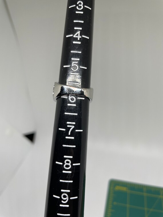 Gorgeous rhinestone Silvertone ring see desc - image 3