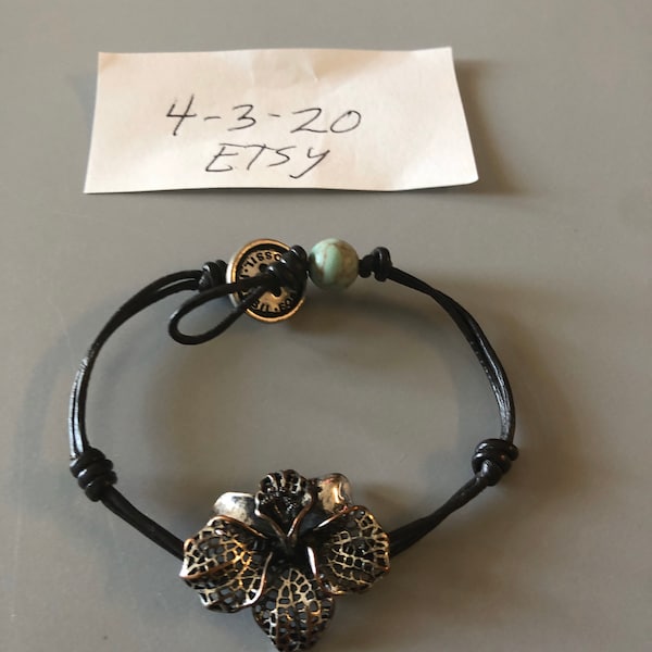 Set Bracelet Et Collier Fossil Violet Argent - Pendentif Fleur, Cordon Cuir, Neuf