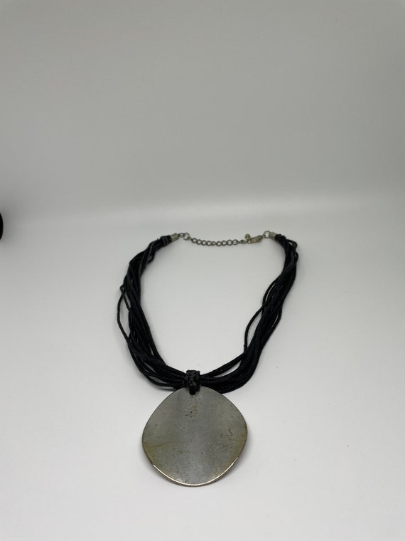 Vintage unique black and Silvertone choker - image 3